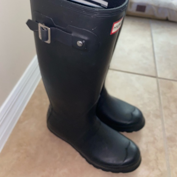 HUNTER MATTE BLACK TALL BOOTS - Picture 3 of 7